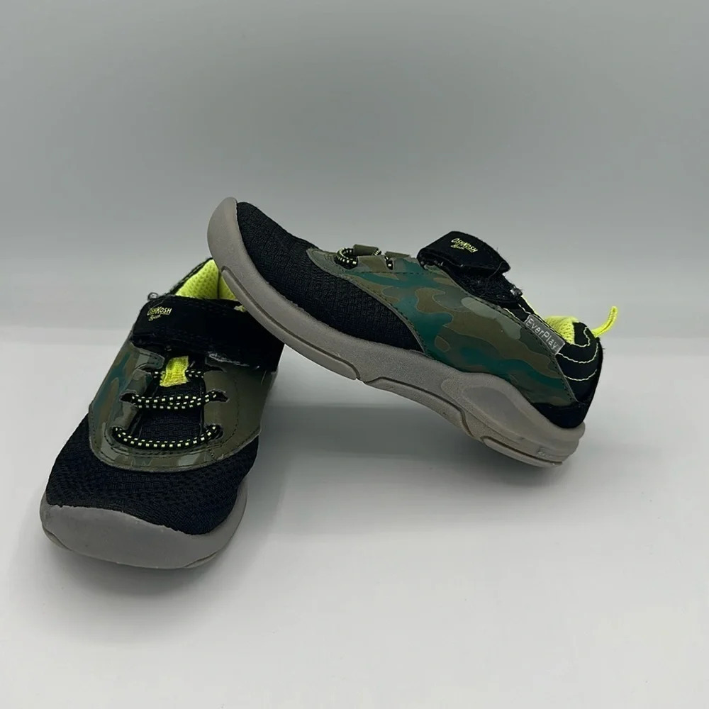 black & camouflage OshKosh B'gosh tennis shoes size 10